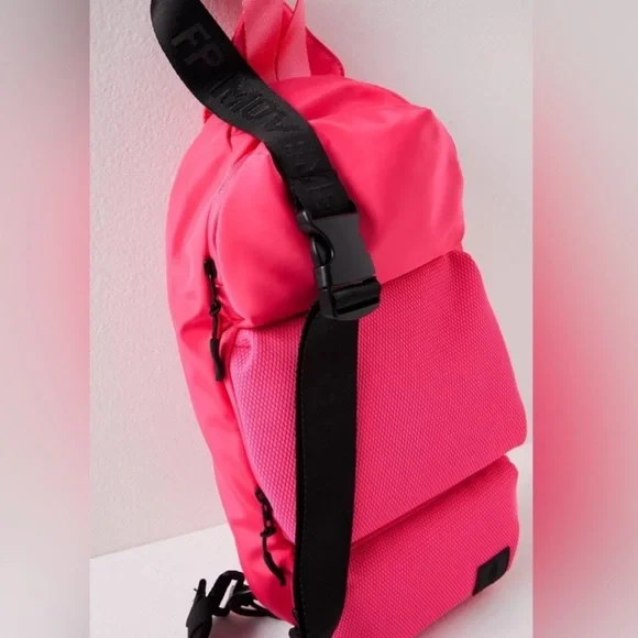 FP movement Dribble Pocket Sling Bag, Spicy Pink NWOT - Picture 2 of 11